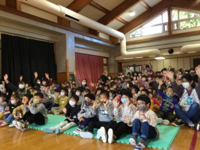 ⑩遊戯室の様子2